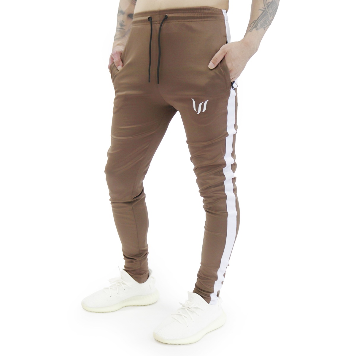 STRIKE TAPERED JOGGER - KHAKI