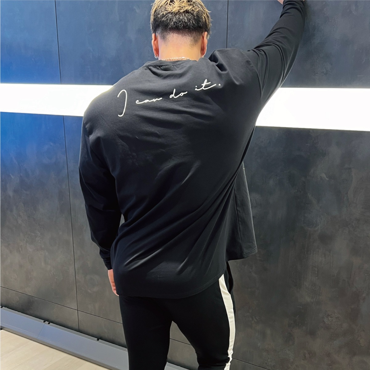 ��I CAN DO IT�� OVERSIZE LONG SLEEVE - BLACK