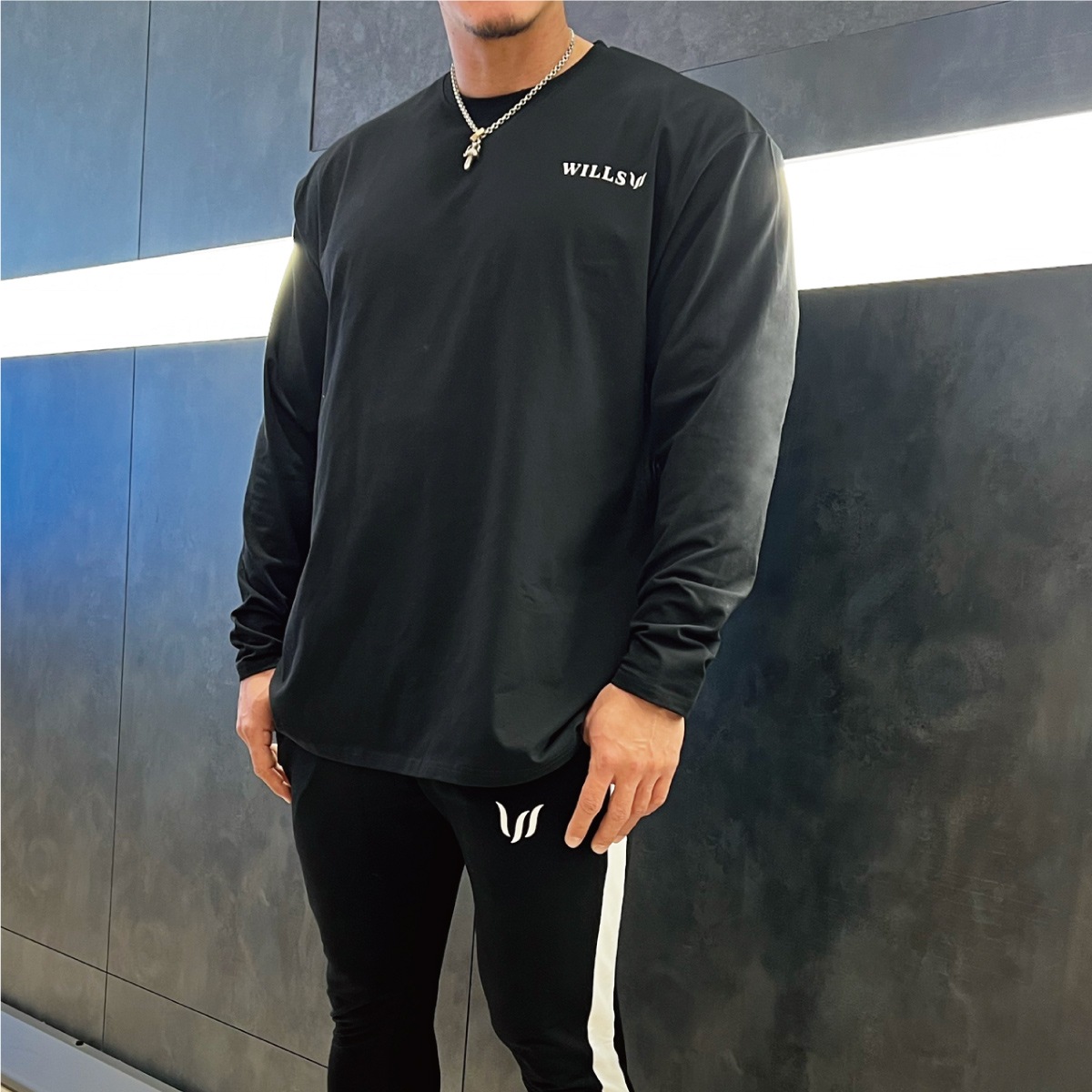 ��I CAN DO IT�� OVERSIZE LONG SLEEVE - BLACK