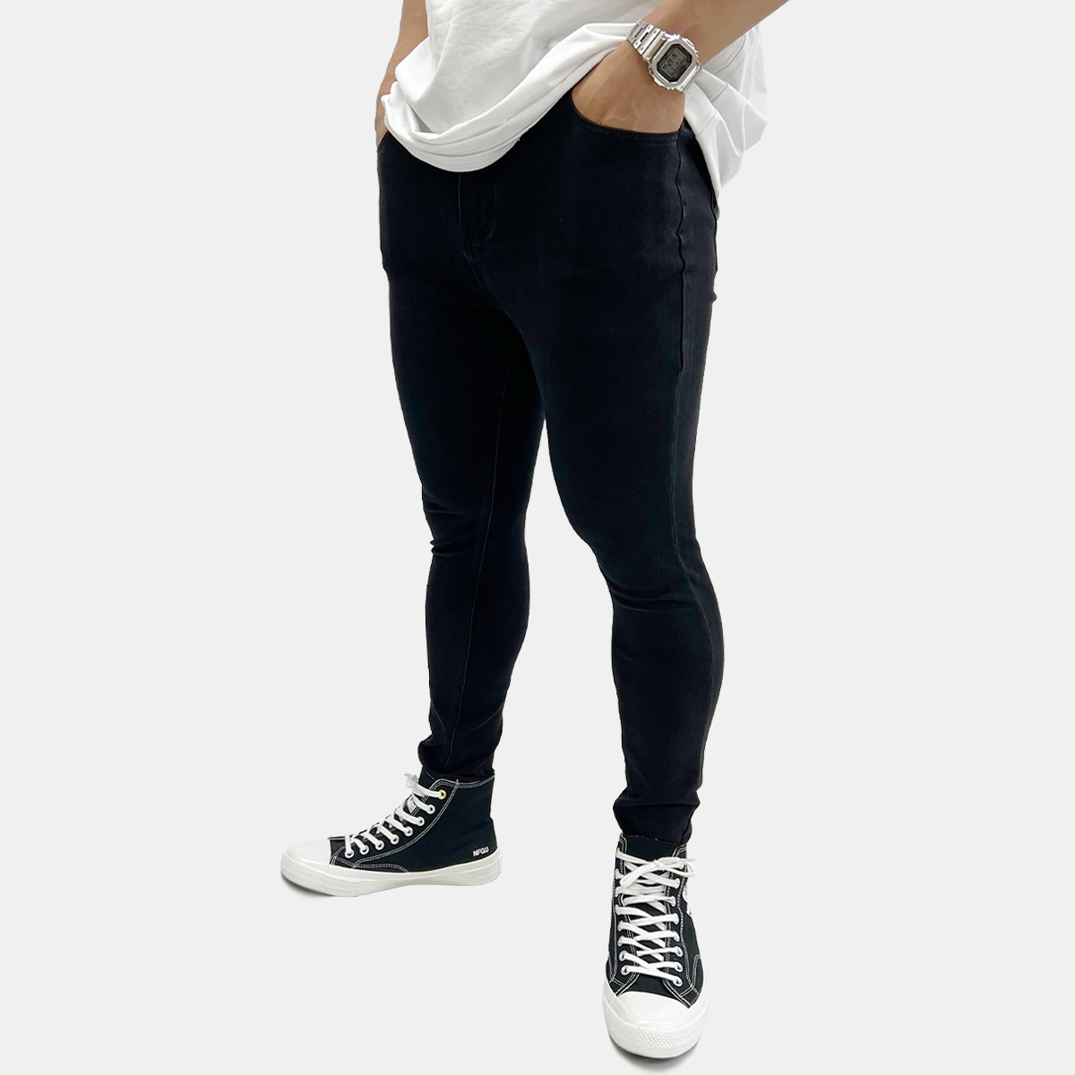 SUPER STRETCH SKINNY JEANS - BLACK