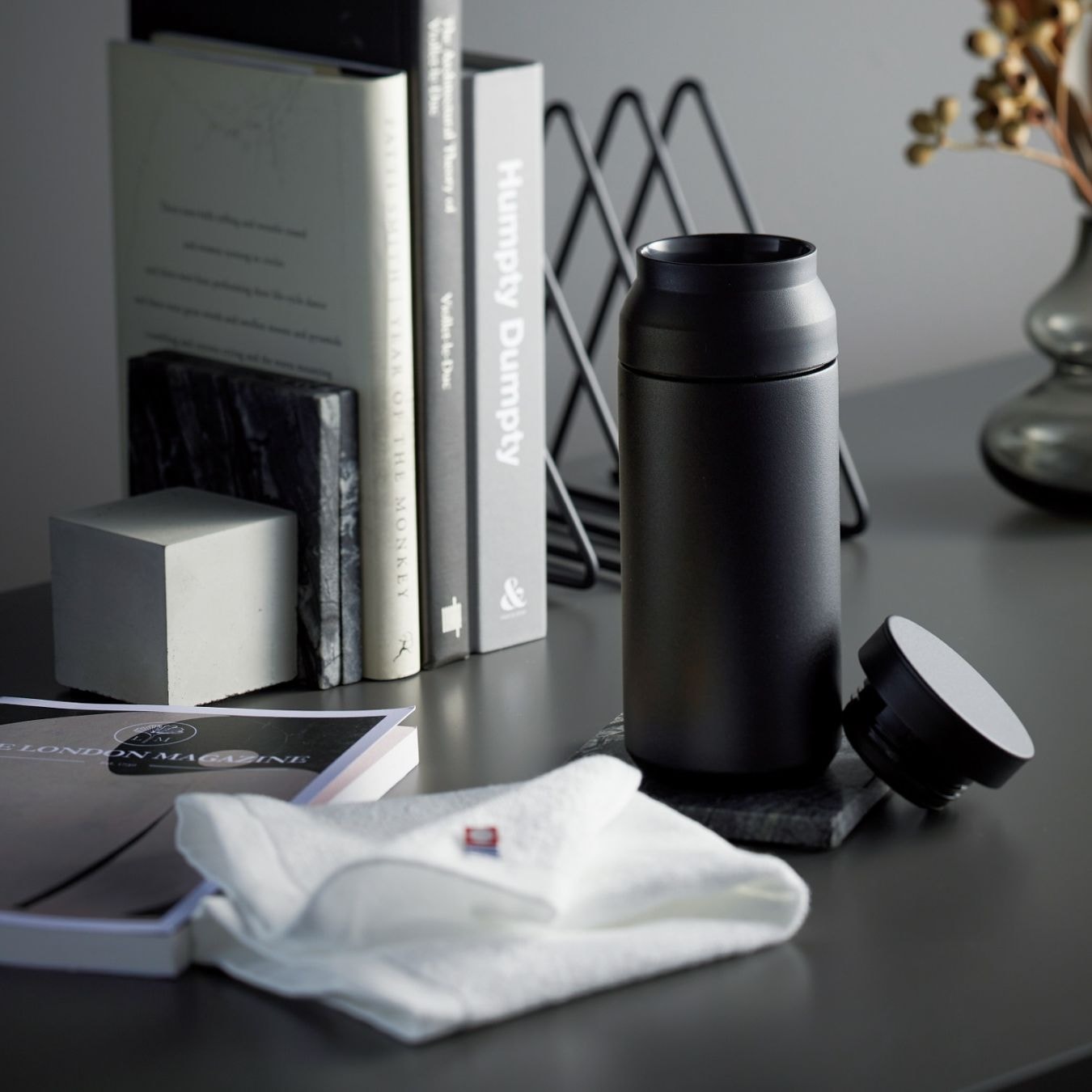 AMIi HOME ボトル（BK）&タオル