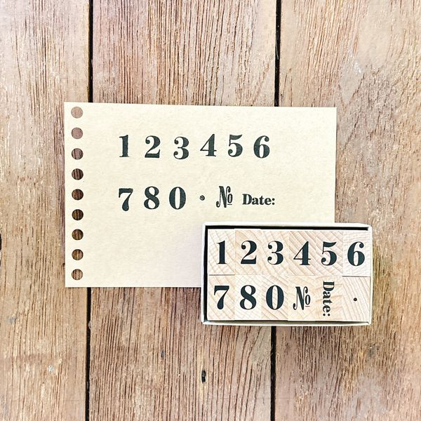 ナンバースタンプ／明朝体