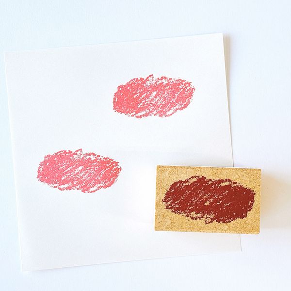 おめかしハンコ/色鉛筆のくも