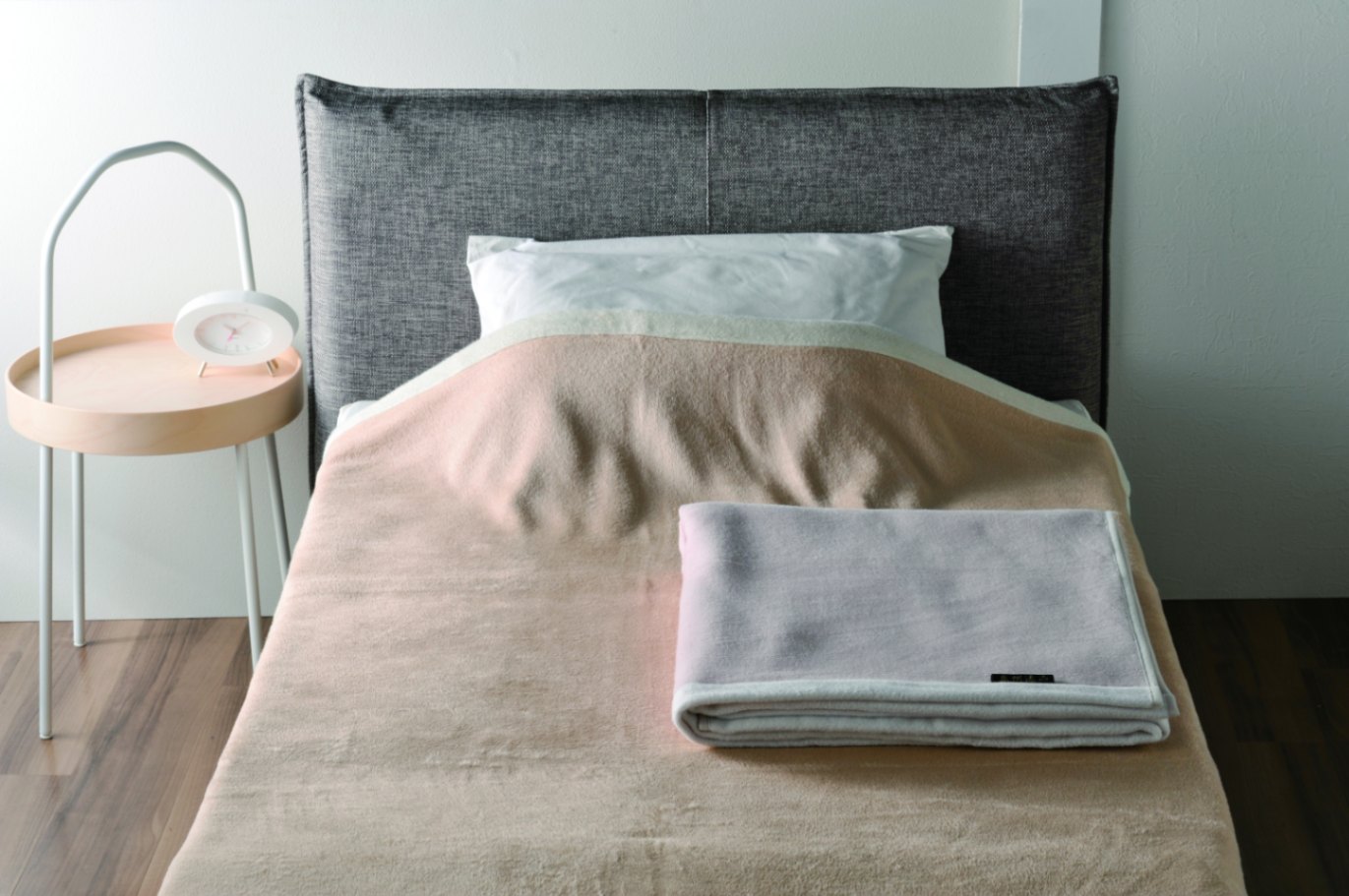 20％OFF】泉州逸品 シルク毛布（毛羽部分）2P（IPPN-01500