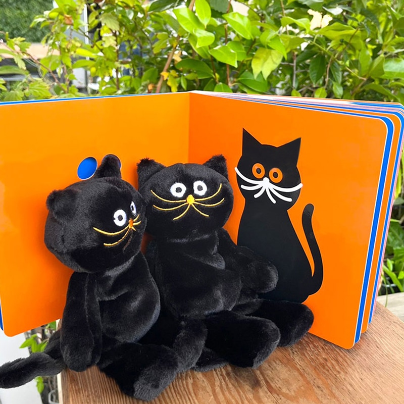黒猫ハンドメイドぬいぐるみ　蓄光ガラス　ネコ　ねこアートドール 黒猫ハンドメイドぬいぐるみ 蓄光ガラス ネコ ねこアートドール