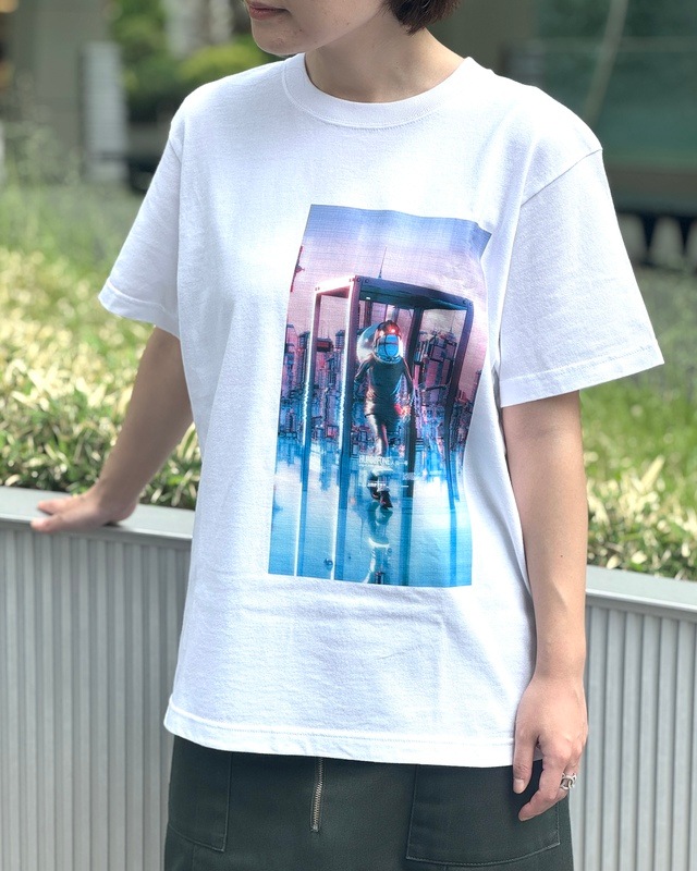 マシン・ラブ」展｜ビープル《ヒューマン・ワン》Tシャツ| 森美術館