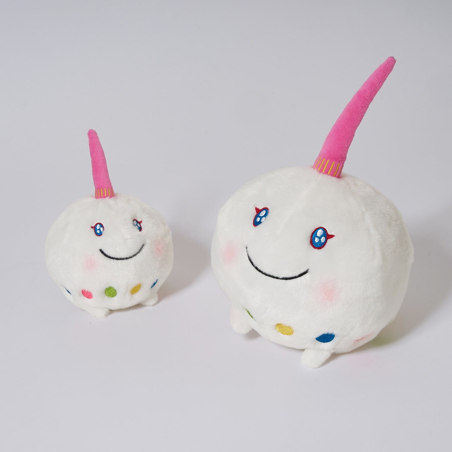 村上 隆｜ロクロク星人 ふわふわPちゃん ミニ| 森美術館オンライン