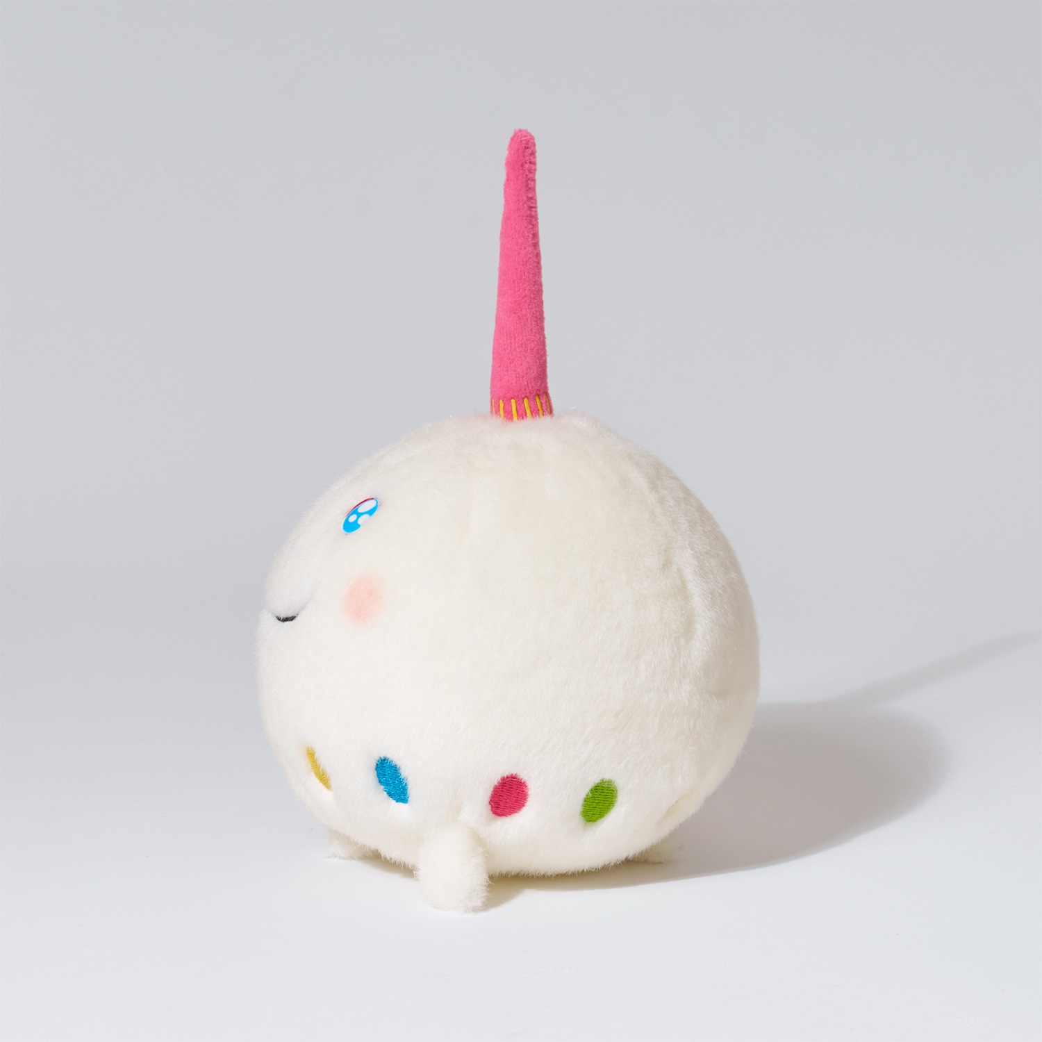 村上 隆｜ロクロク星人 Pちゃん ぬいぐるみ| 森美術館オンライン