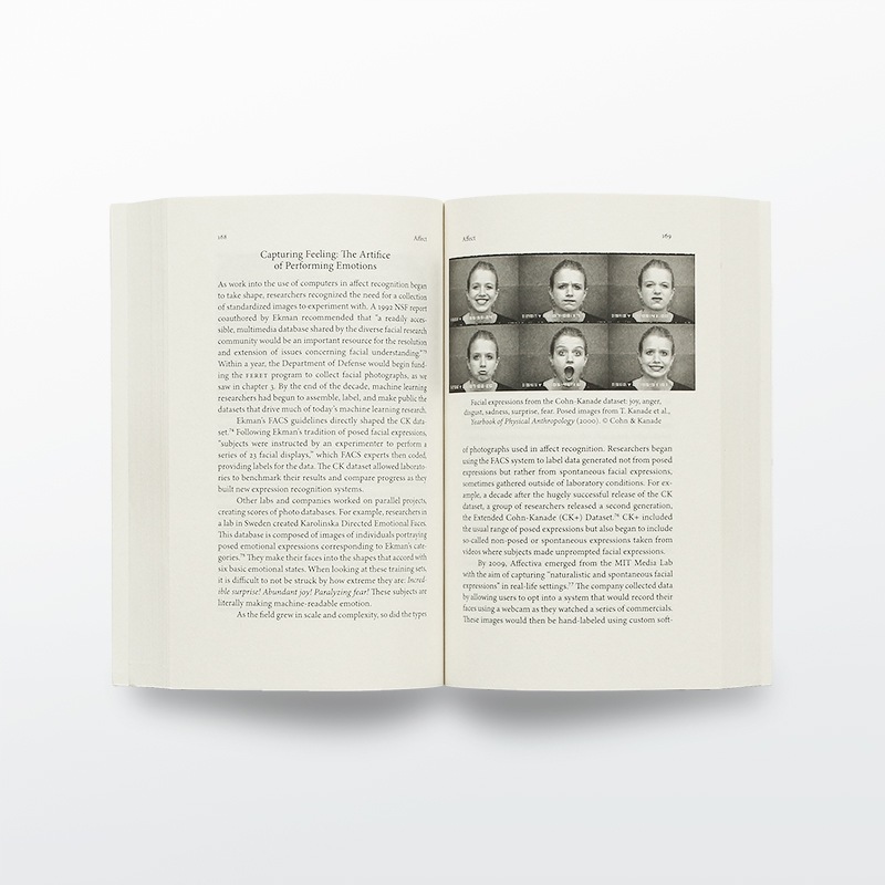 洋書|Kate Crawford Atlas of AI: Power, Politics, and the Planetary Costs of Artificial Intelligence