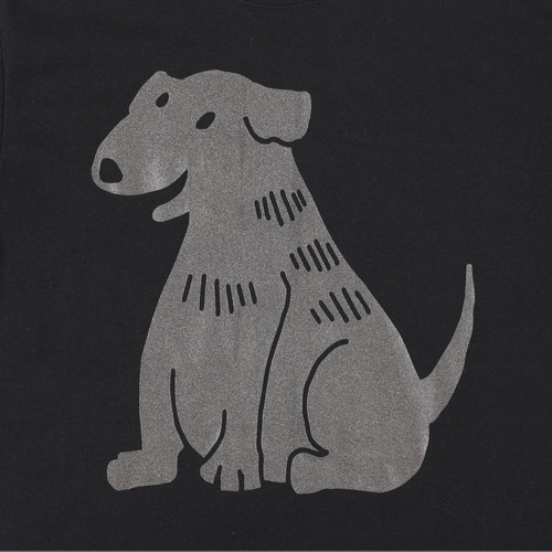 キュンチョメ | 野良犬を着る:トゥラ Tシャツ(ブラック)