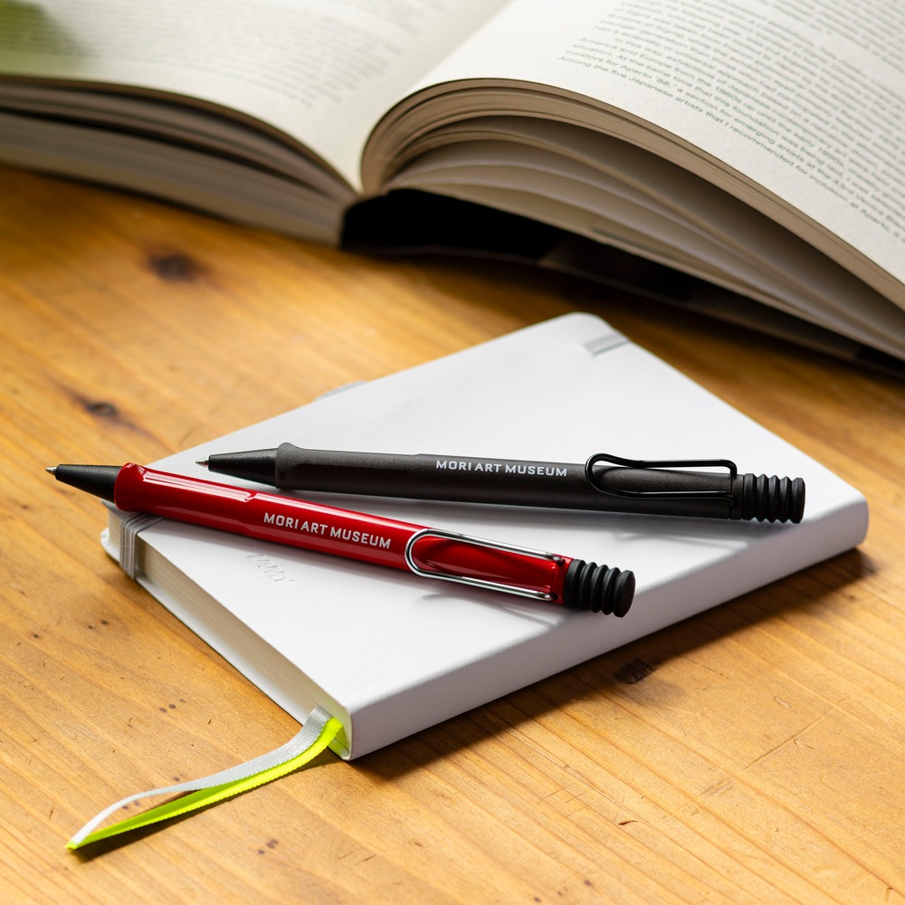 森美術館オリジナル｜LAMY ボールペン NEW JETSTREAM 赤 | 森美術館