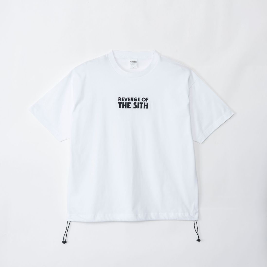 ★2025東京コミコン先行商品　[公式]  STARWARS 「ＲＥＶＥＮＧＥ ＯＦ ＴＨＥ ＳＩＴＨ」 Ｔシャツ（裾ドローコード）ホワイト 