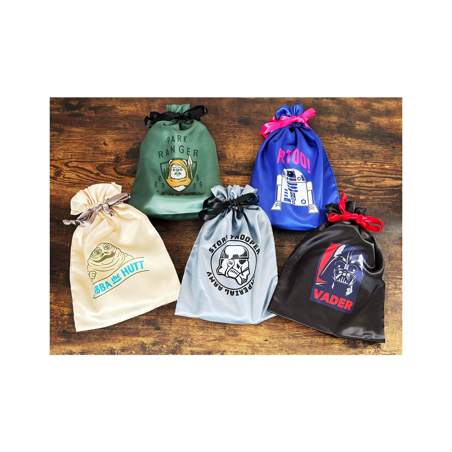 [公式] STAR WARS　トラベル巾着　ダース・ベイダー