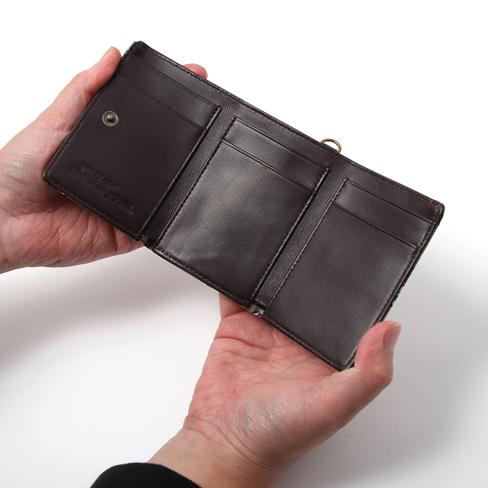 予約・2月入荷】きのこ総柄三つ折り財布 | 全商品 | 鷹の爪Online Store
