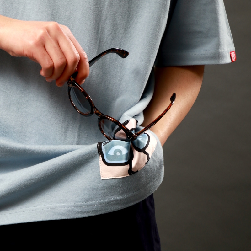 ��PDSxMetropolitanCROSSbottle�ϥ�����TEE