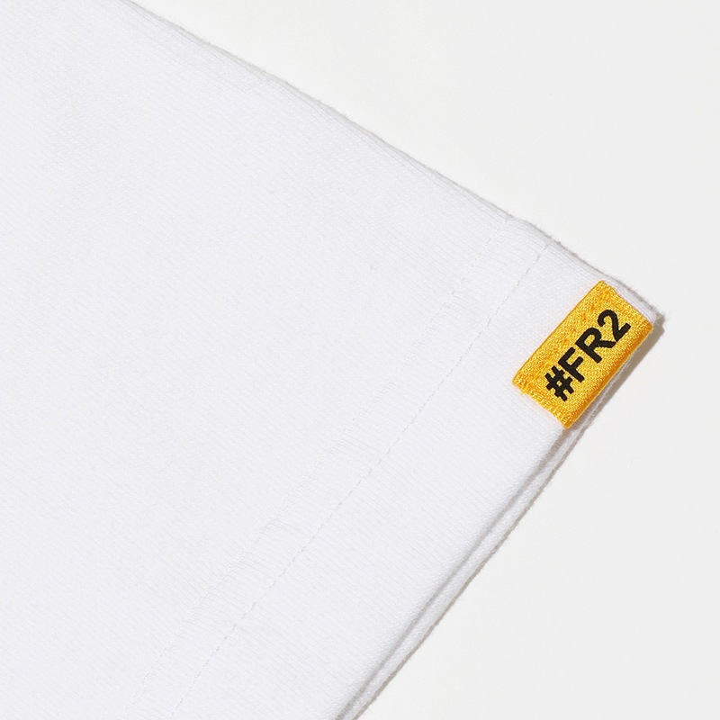 PDSx#FR2ϥSmoking kills TEE / WHITE