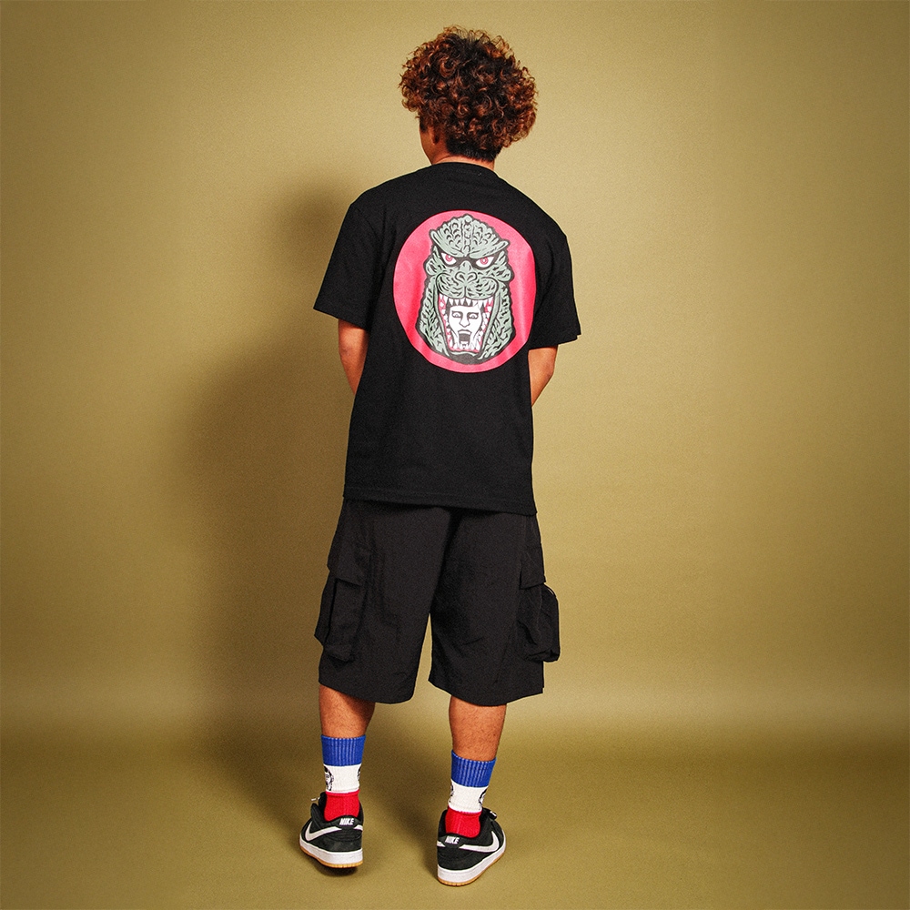 PDSxGODZILLA］ゴジラからあいつTEE | 全商品 | 鷹の爪Online Store