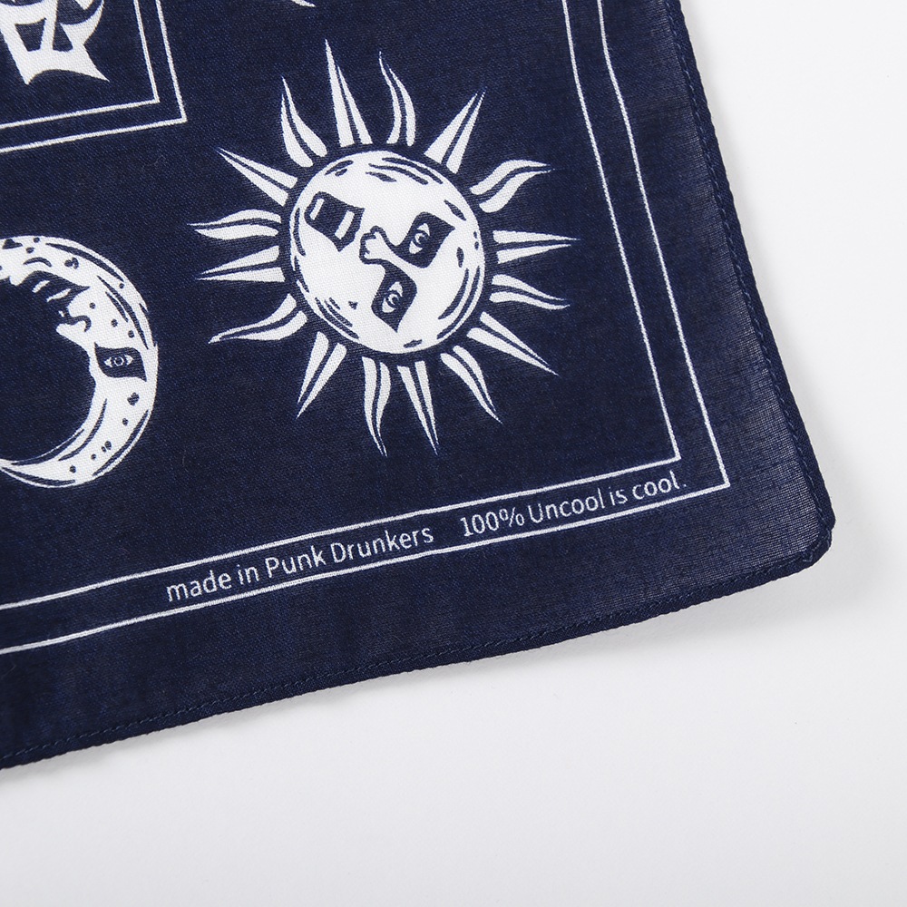 目力バンダナ | 全商品 | 鷹の爪Online Store