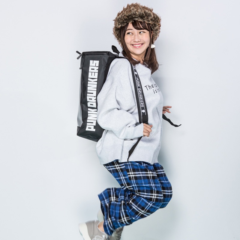 TOUGH TRAVELER 90s スクエアバッグ 旧タグ 2025年最新】Tough Traveler 旅行用品の人気アイテム - メルカリ