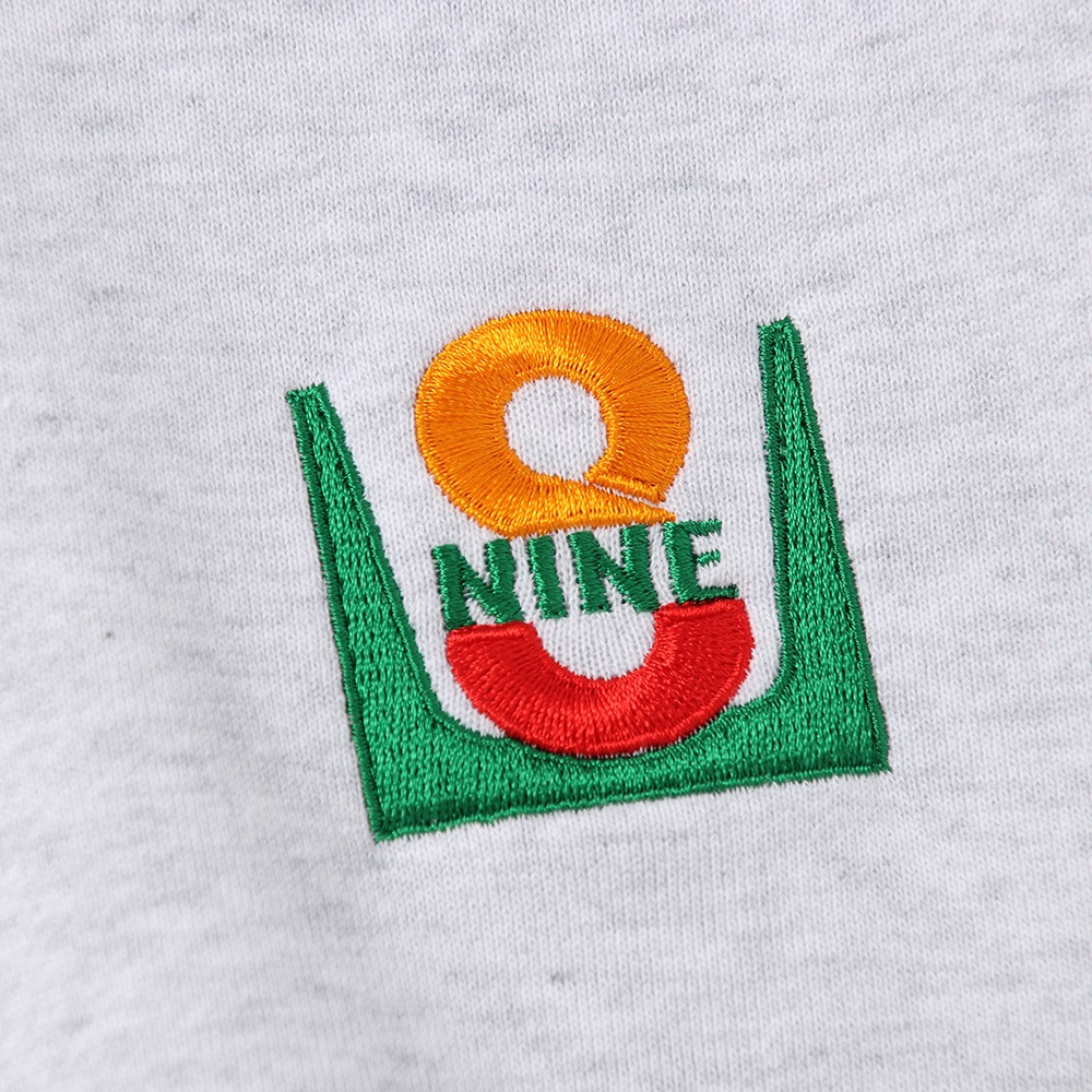 予約・3月入荷】8-NINE刺繍BIGトレーナー | 全商品 | 鷹の爪Online Store