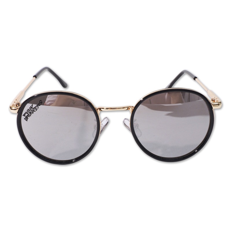 ���󥰥饹��19AW