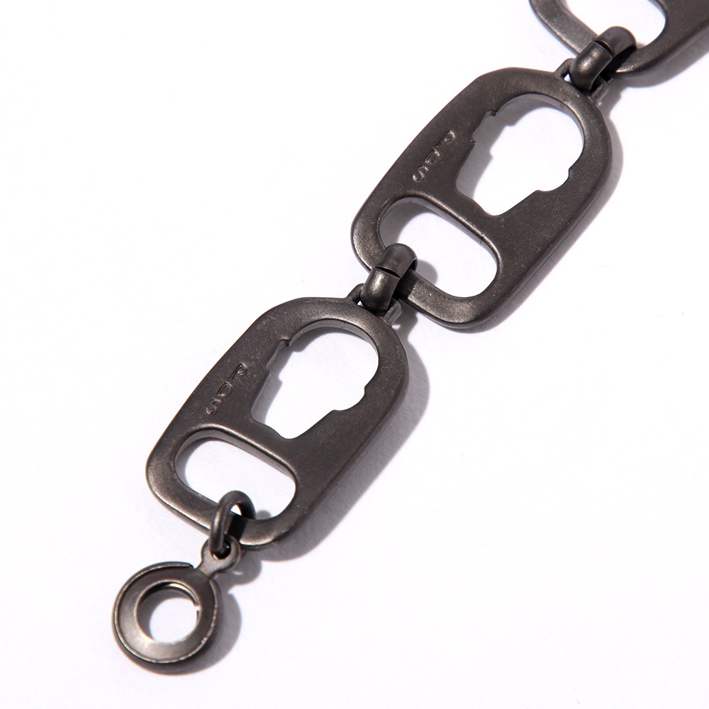 �ץ륿�֥֥쥹��å� / M