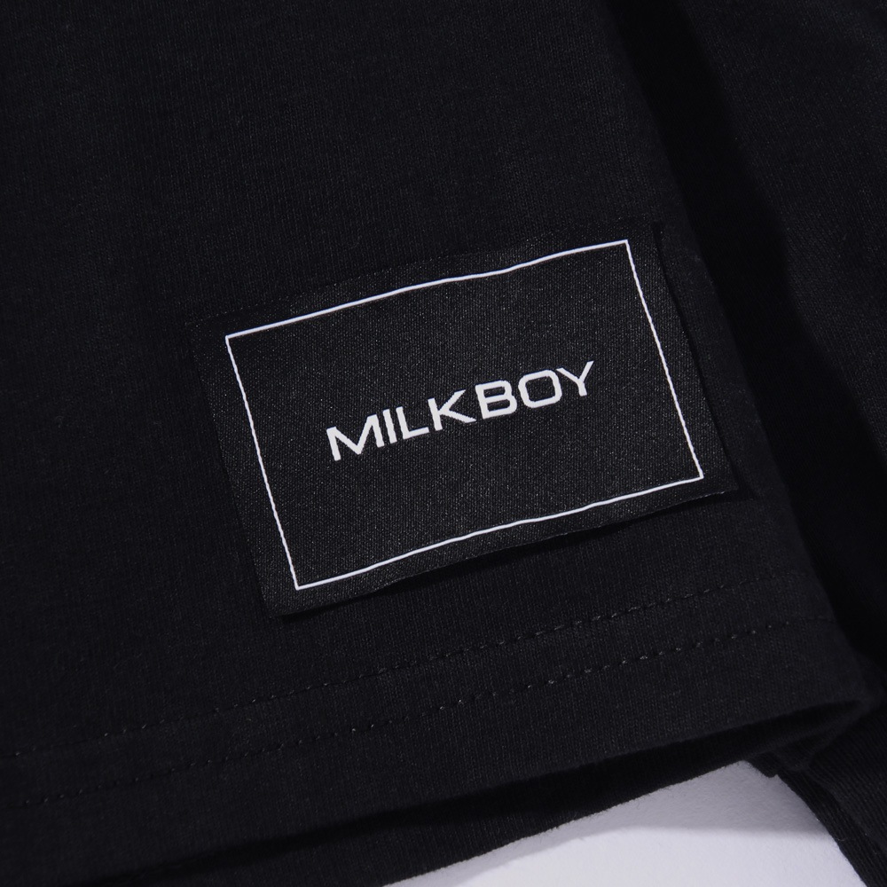 PDSxMILKBOYϱͥTEE