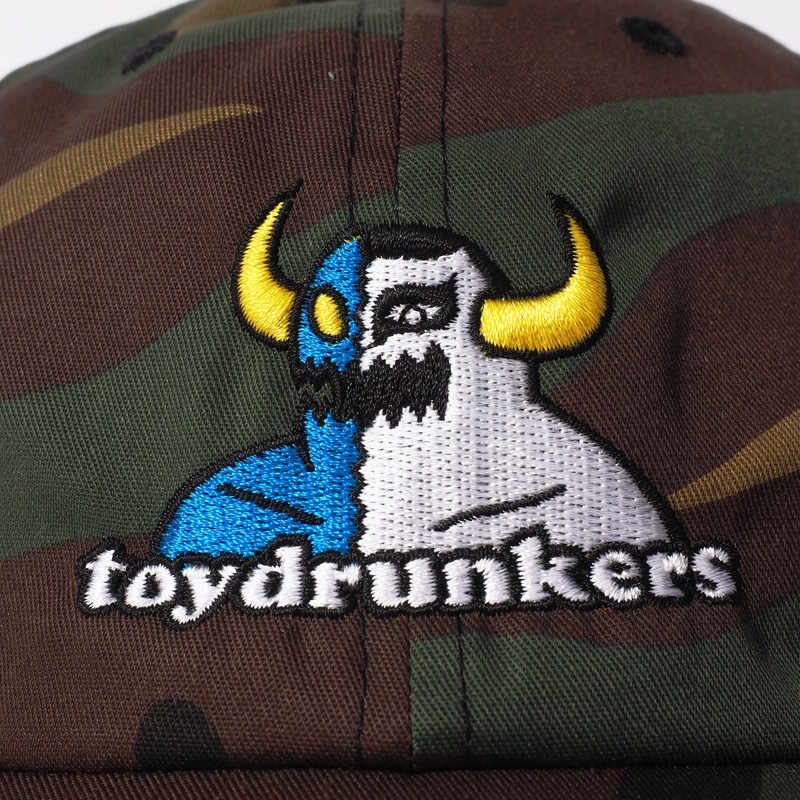 ��PDSxTOY MACHINE��MONSTERx������CAP
