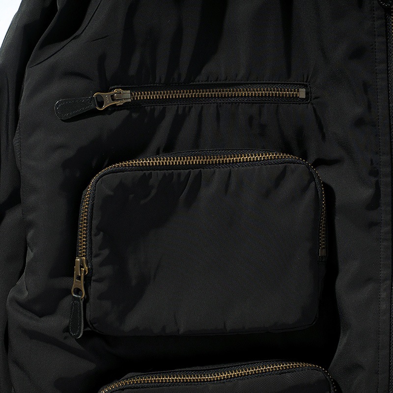 �ݥ��åȤ��äѤ�MA-1.JKT