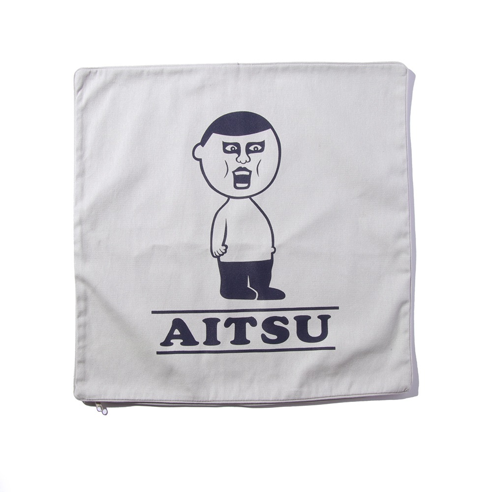 �����ĥ��å���󥫥С�