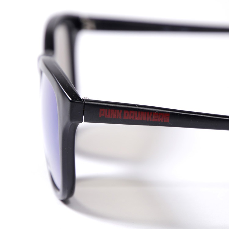 ���󥰥饹2018��