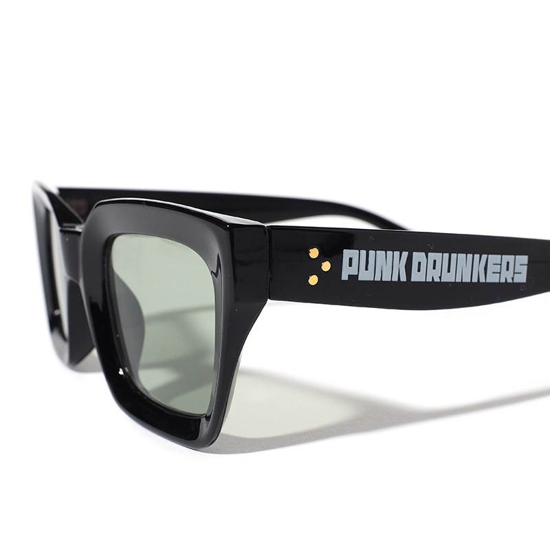 ���󥰥饹21AW