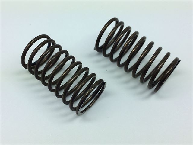 ����ѡ����ץ��30L���ե� (���ߥ䥦���꡼2,WR-02G��) Damper spring 30L (TAMIYA Wild Willy 2 & WR-02G) Soft
