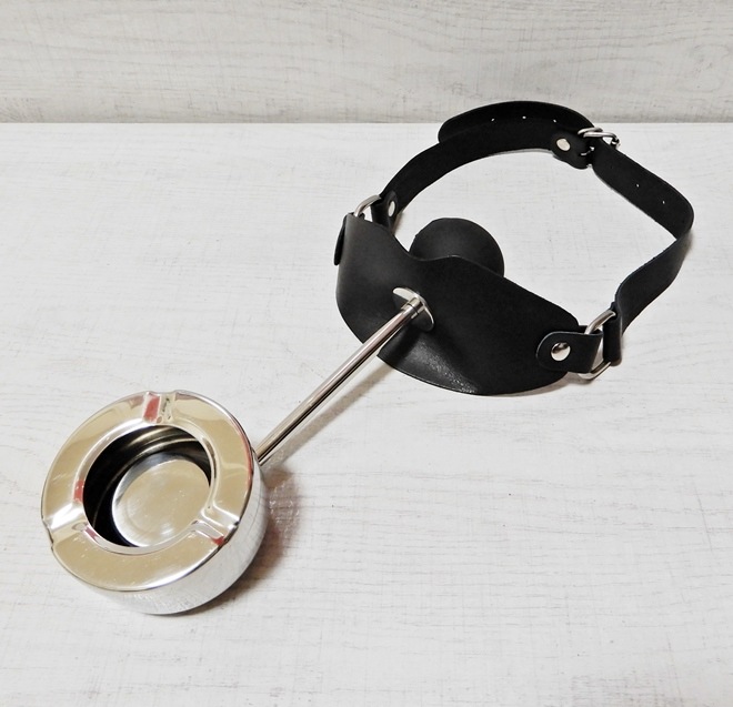 RegulationAshtray Ball Gag