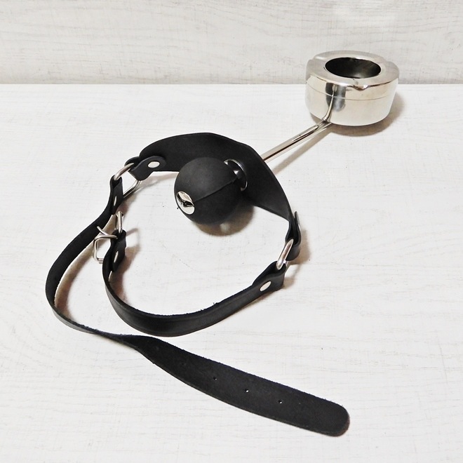 RegulationAshtray Ball Gag