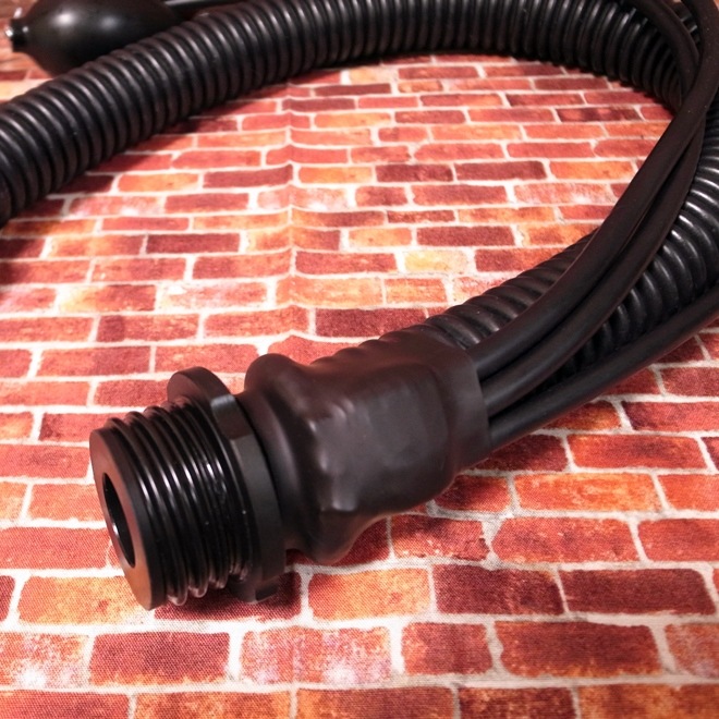 ��Bizarre-Rubber-Shop��Gas Mask Hose with Bottle