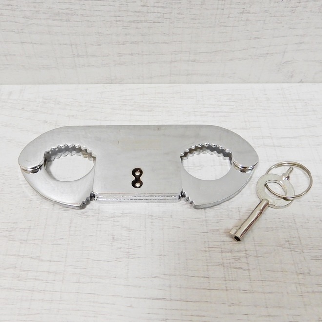 ��Bizarre-Rubber-Shop��Thumb Cuffs���������ʡ������Ͳ���