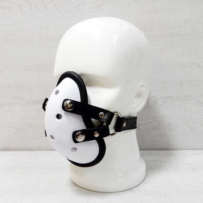 RegulationMusk Athletic Cup Muzzle