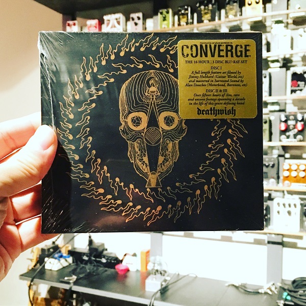 CONVERGE / Thousands of Miles Between Us  3xBLUE RAY