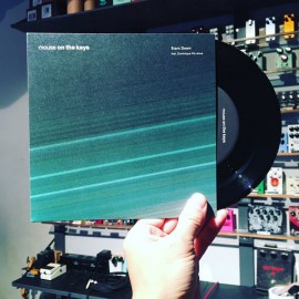 mouse on the keys / Stars Down  7"