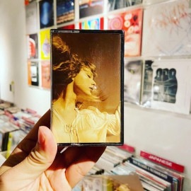 TAYLOR SWIFT / Fearless (Taylor's Version)  2xCASSETTE