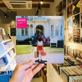 MUNA / Silk Chiffon (Feat. Phoebe Bridgers) 7