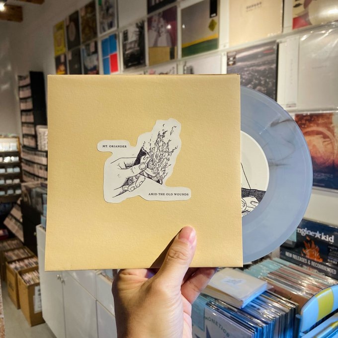 MT. ORIANDER / AMID THE OLD WOUNDS // Split  7"+MP3