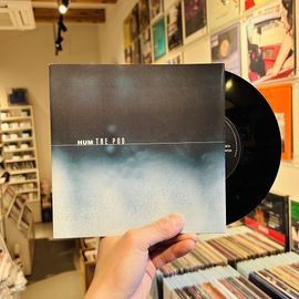 HUM / The Pod 7