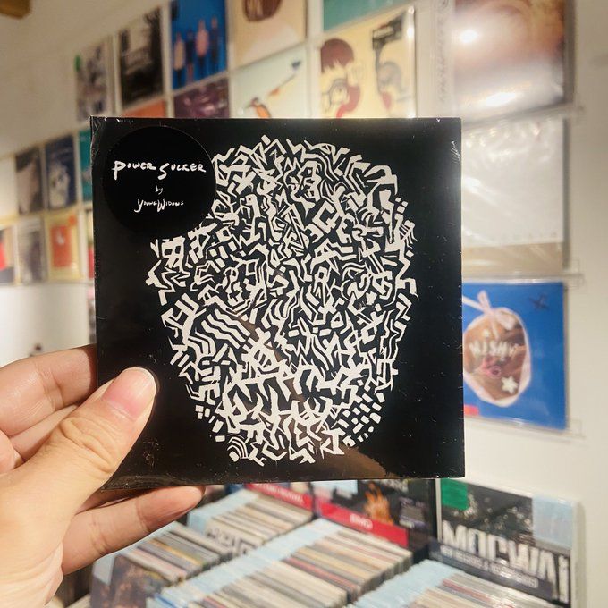 YOUNG WIDOWS / Power Sucker CD