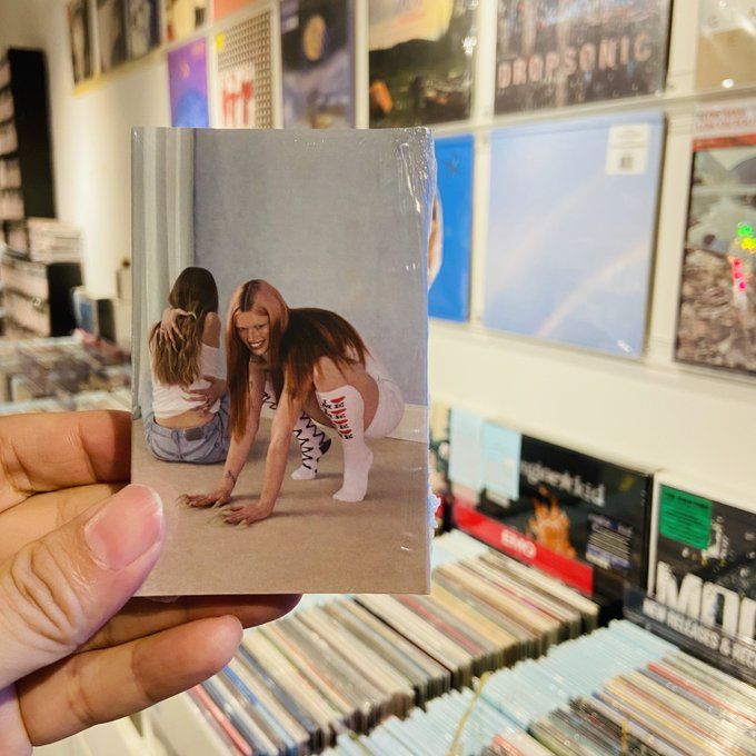 WET LEG / Moisturizer CASSETTE