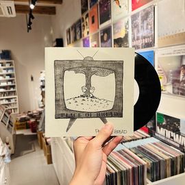 PEACE OF BREAD / RADIO GRAM // Split 7