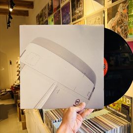 GIRLS AGAINT BOYS / The Ghost List 12