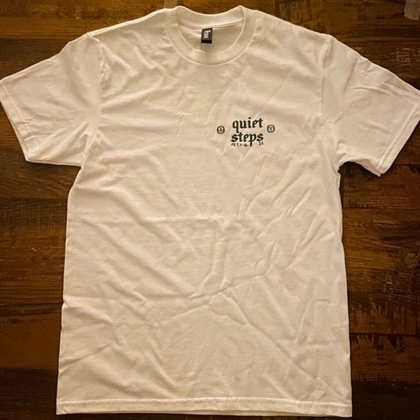 QUIET STEPS / Memorial TEE T-SHIRT (WHITE)
