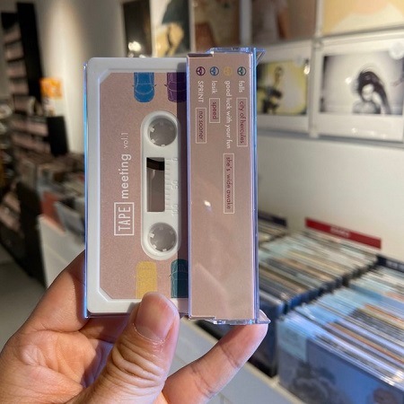 VA / TAPE meeting : Volume 1  CASSETTE+MP3